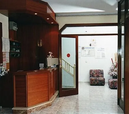 Bonavista 2* カレーリャ